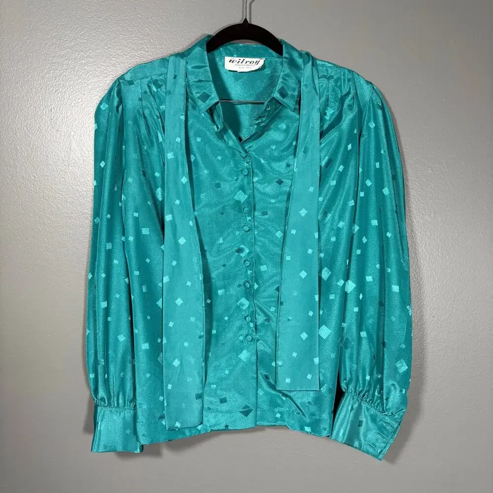 Vintage women top